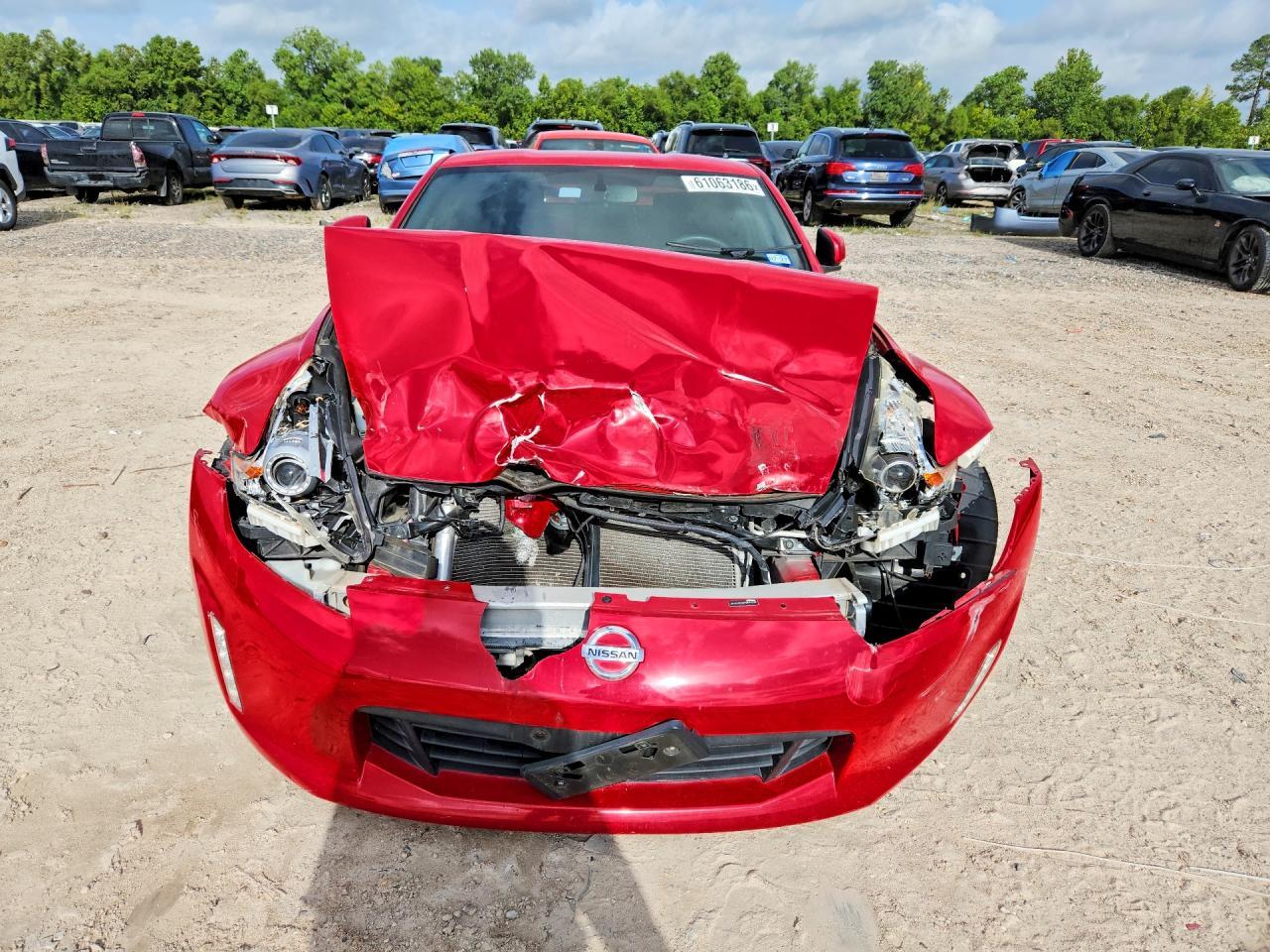 2015 Nissan 370Z Sport - zdjęcie 5