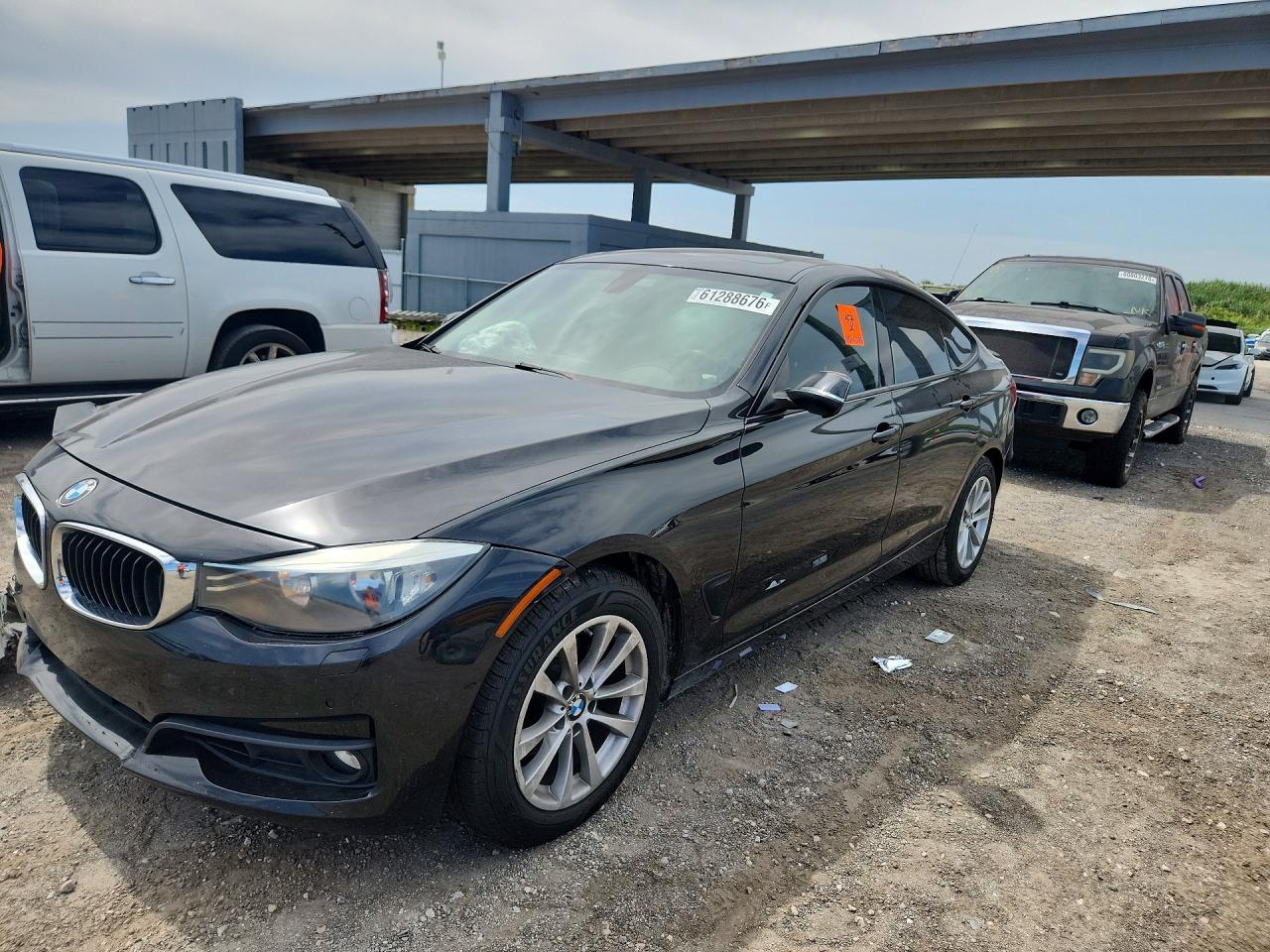 2015 BMW Seria 3 328i - zdjęcie główne