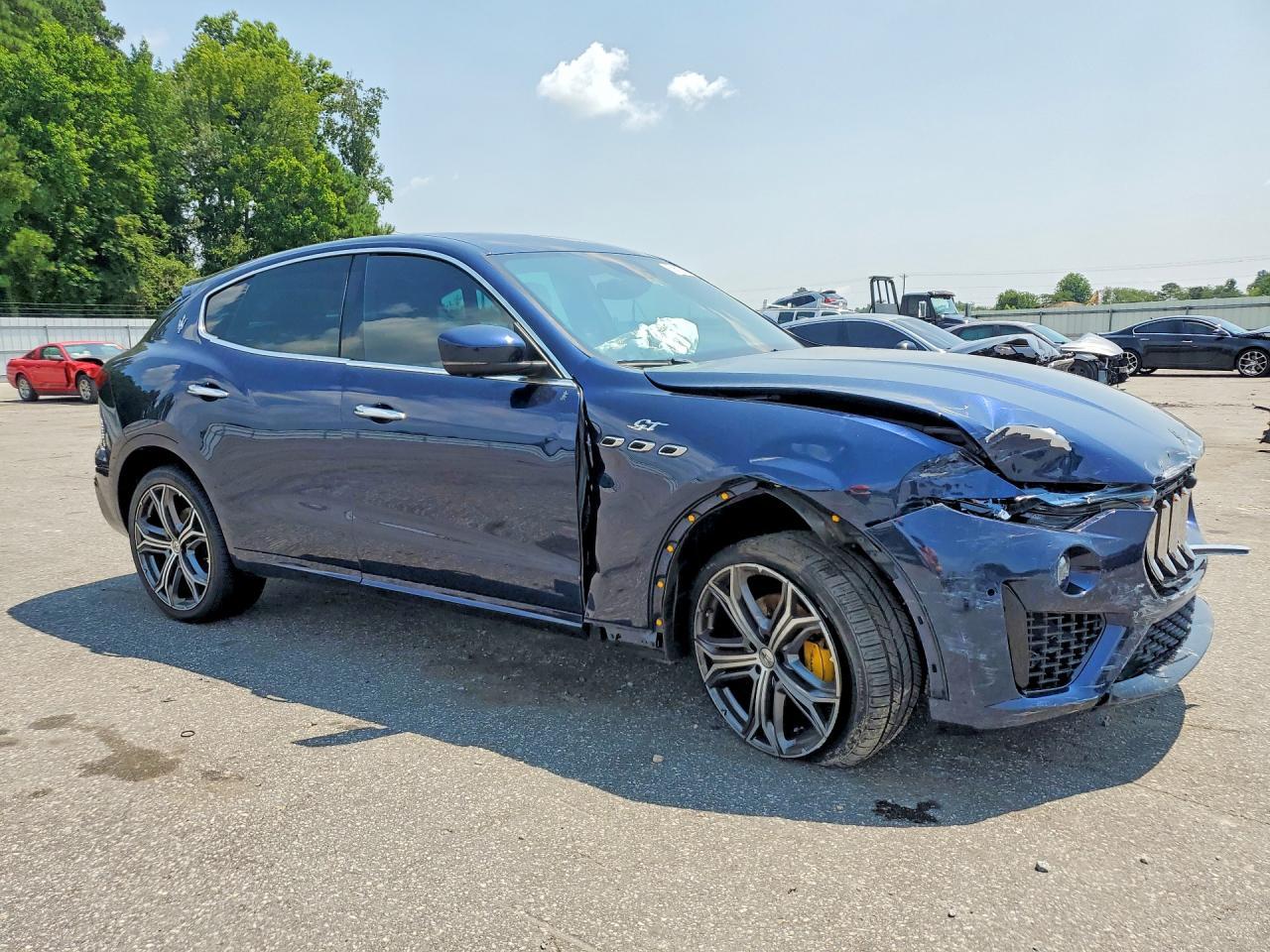 2022 Maserati Levante Base - zdjęcie 4