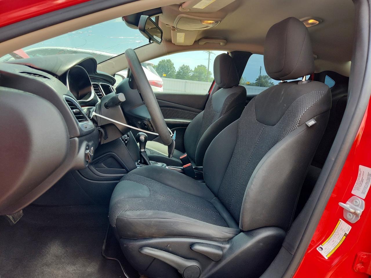 2016 Dodge Dart Se - zdjęcie 7