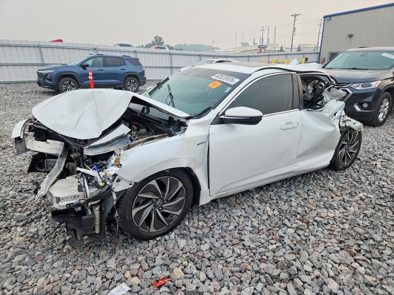 2022 Honda Insight Touring - zdjęcie główne