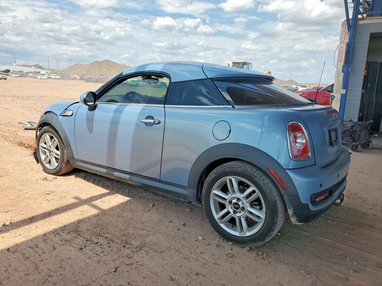 2015 Mini Cooper Coupe S - zdjęcie 2
