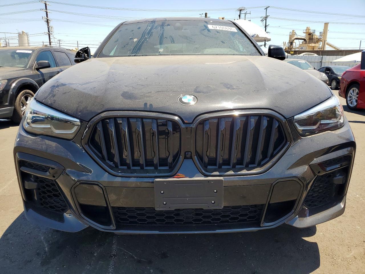 2022 BMW X6 xDrive40I - zdjęcie 5