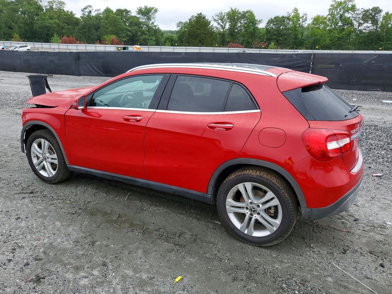 2018 Mercedes-Benz Gla 250 4Matic - zdjęcie 2