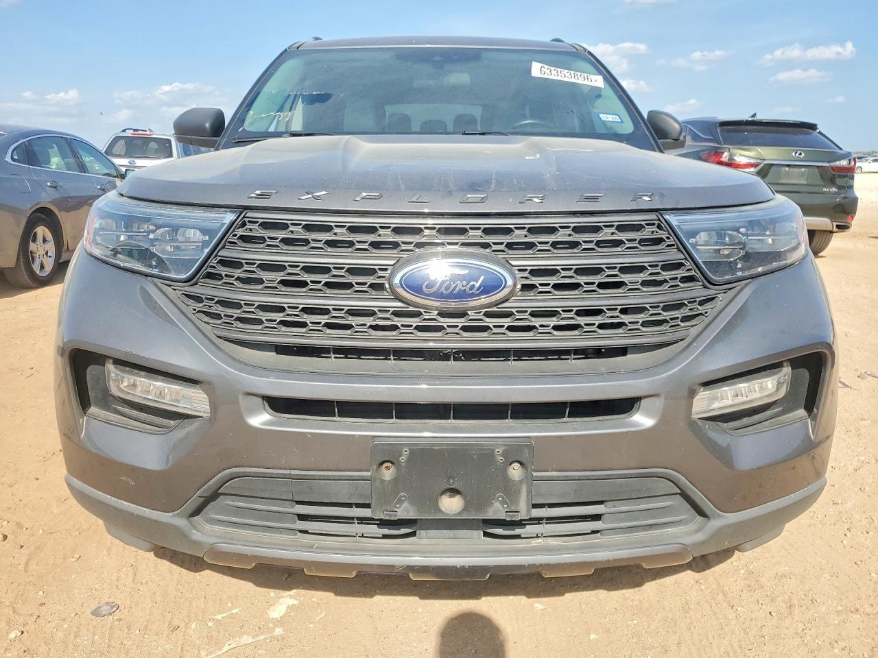 2021 Ford Explorer Xlt - zdjęcie 5
