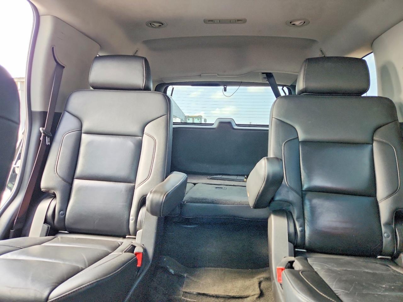 2017 Chevrolet Tahoe C1500 Lt - zdjęcie 10