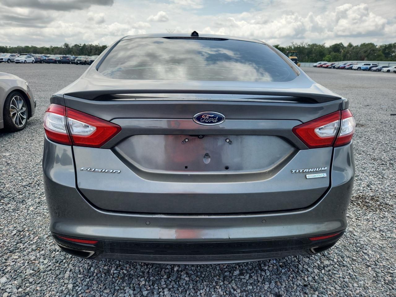 2014 Ford Fusion Titanium - zdjęcie 6