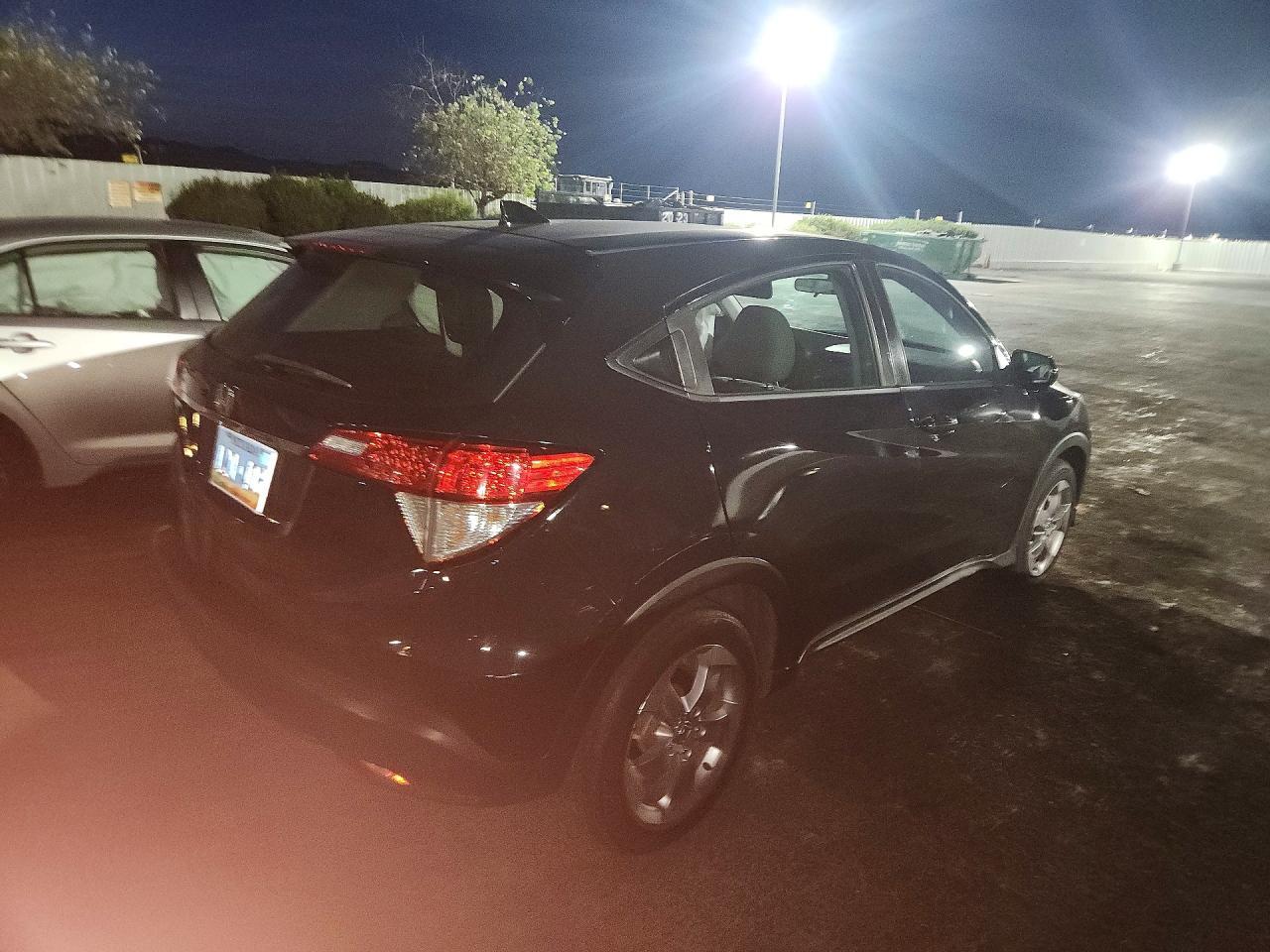 2019 Honda Hr-V Lx - zdjęcie 3