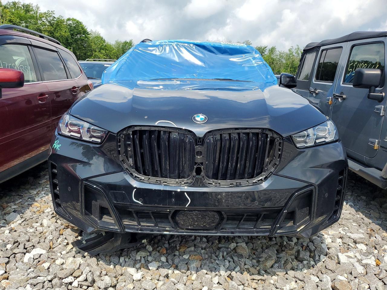 2024 BMW X5 xDrive40I - zdjęcie 5