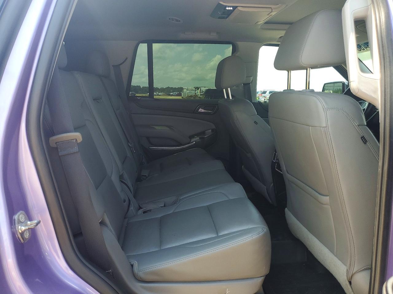2019 Chevrolet Tahoe C1500 Lt - zdjęcie 11