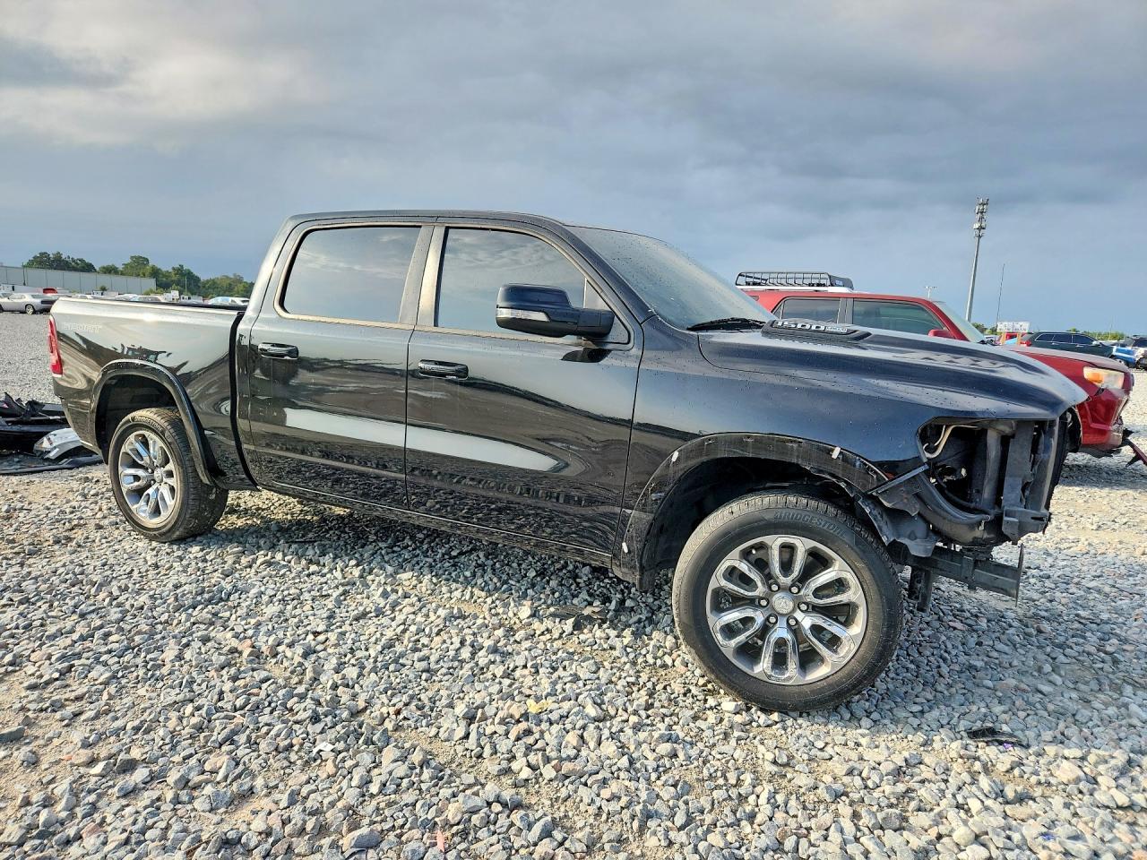 2021 Ram 1500 Laramie - zdjęcie 4