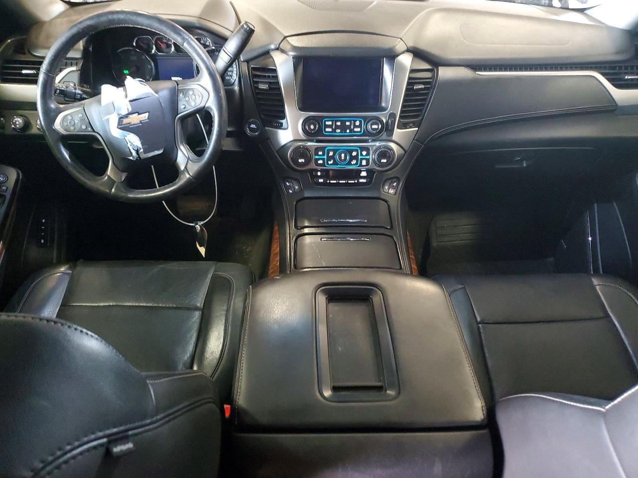 2015 Chevrolet Suburban K1500 Ltz - zdjęcie 8