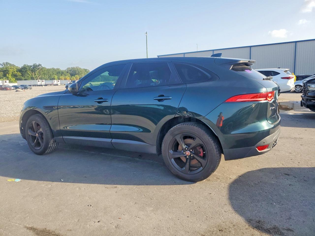 2017 Jaguar F-Pace Premium - zdjęcie 2
