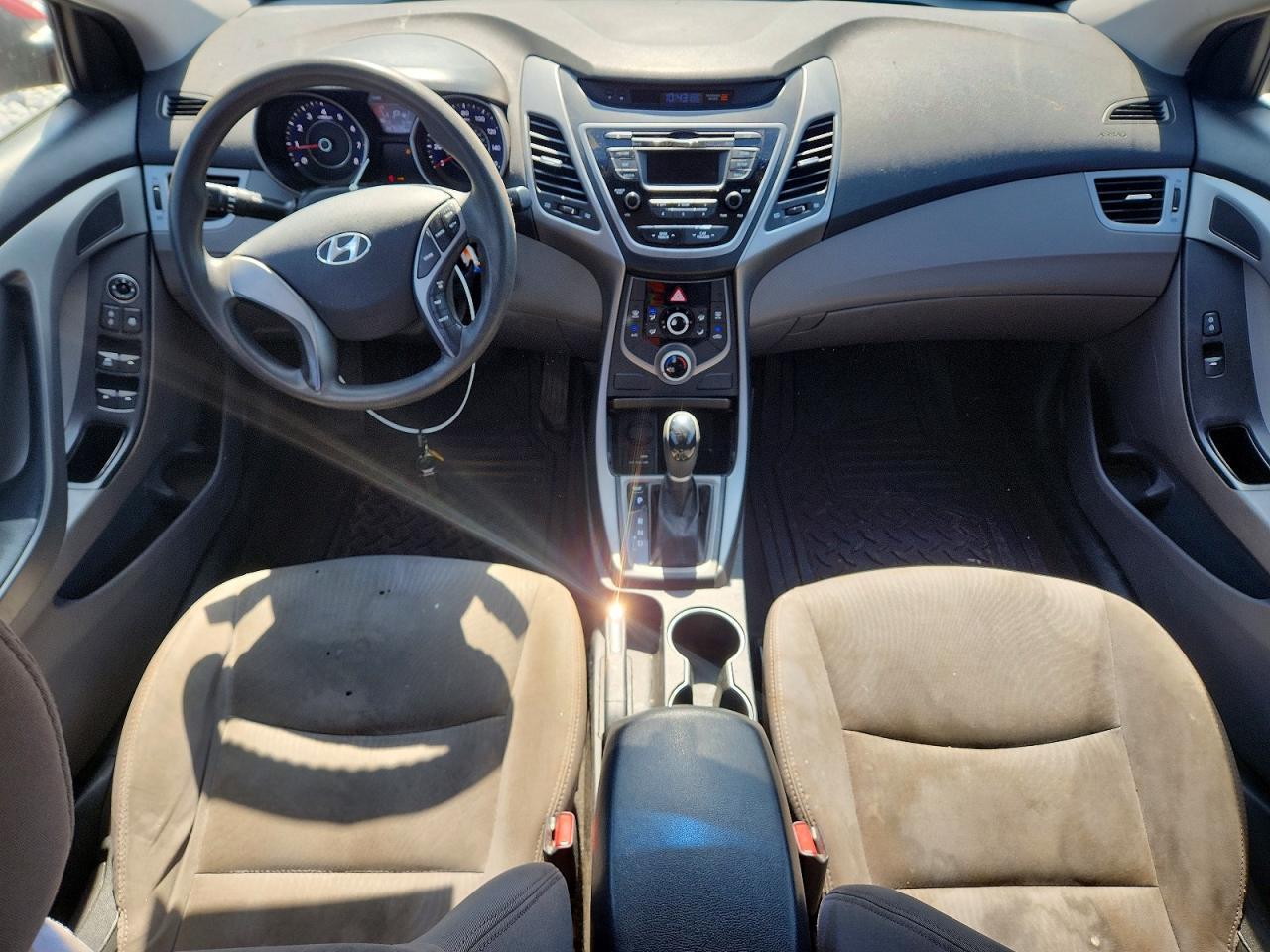 2014 Hyundai Elantra Se - zdjęcie 8