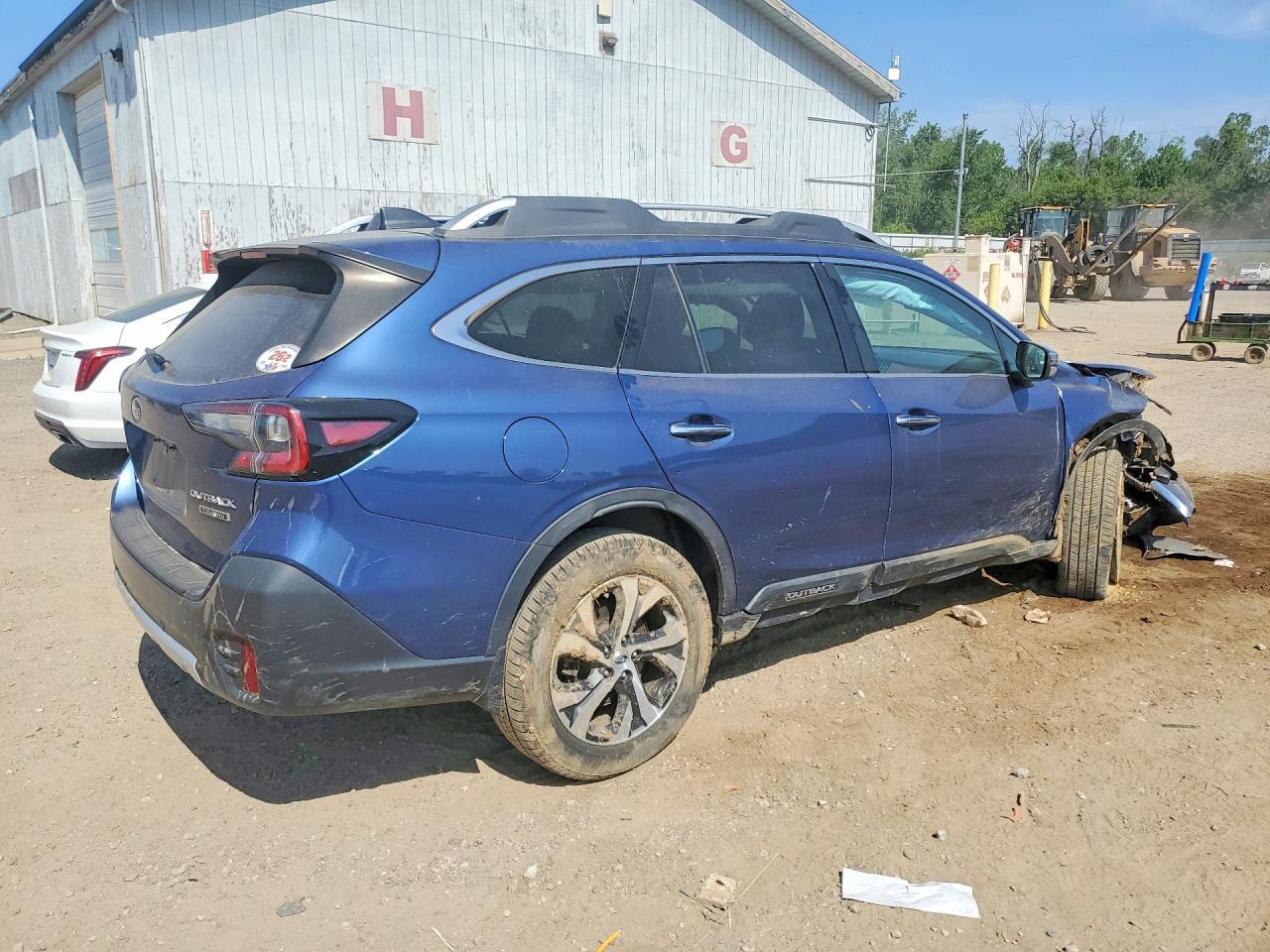 2020 Subaru Outback Touring - zdjęcie 3