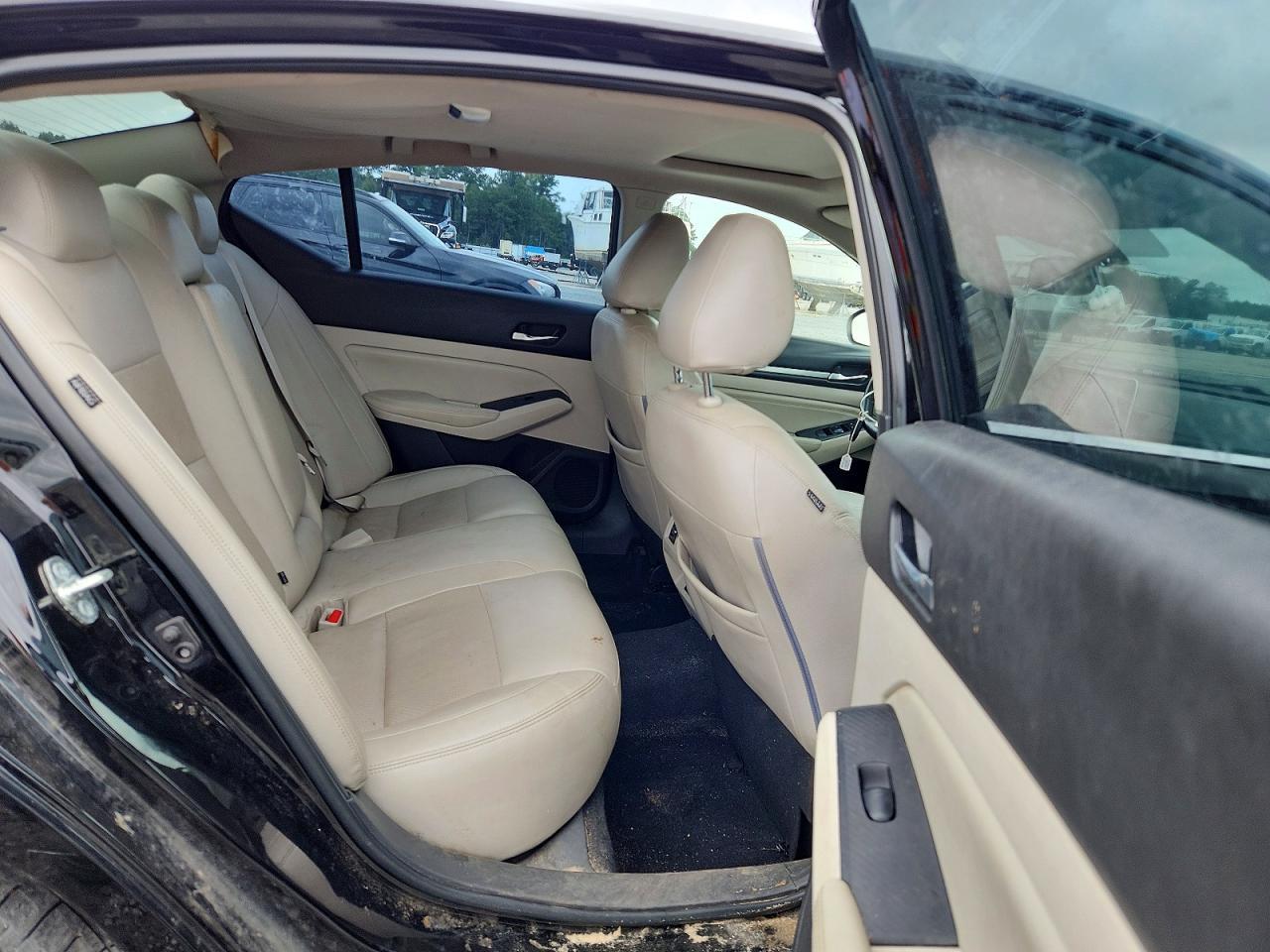 2019 Nissan Altima Sv - zdjęcie 10