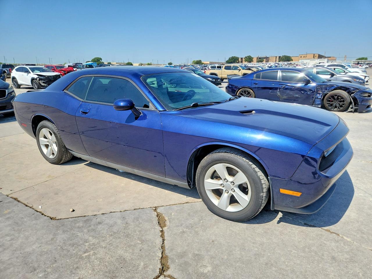 2014 Dodge Challenger Sxt - zdjęcie 4