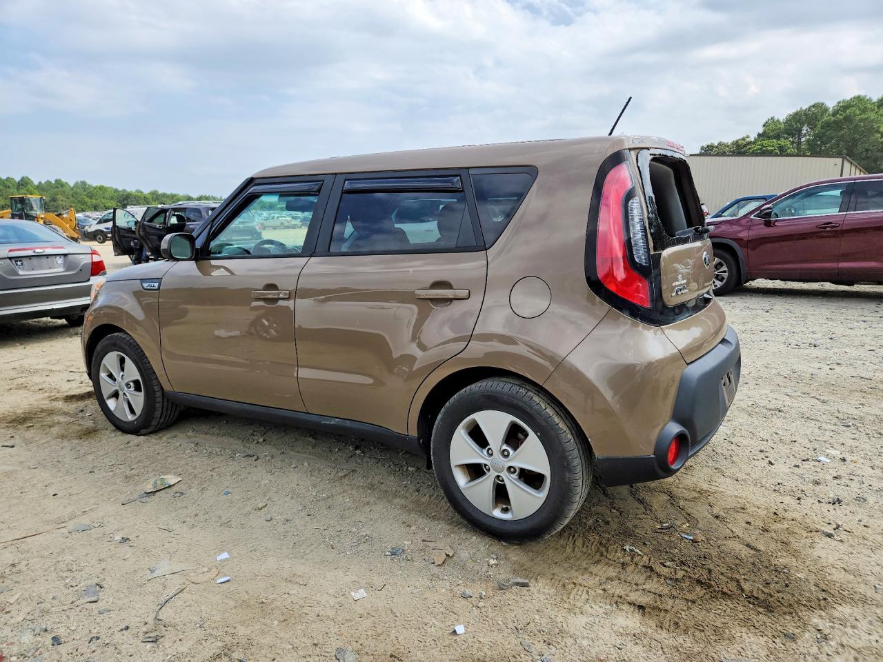 2015 Kia Soul Base - zdjęcie 2