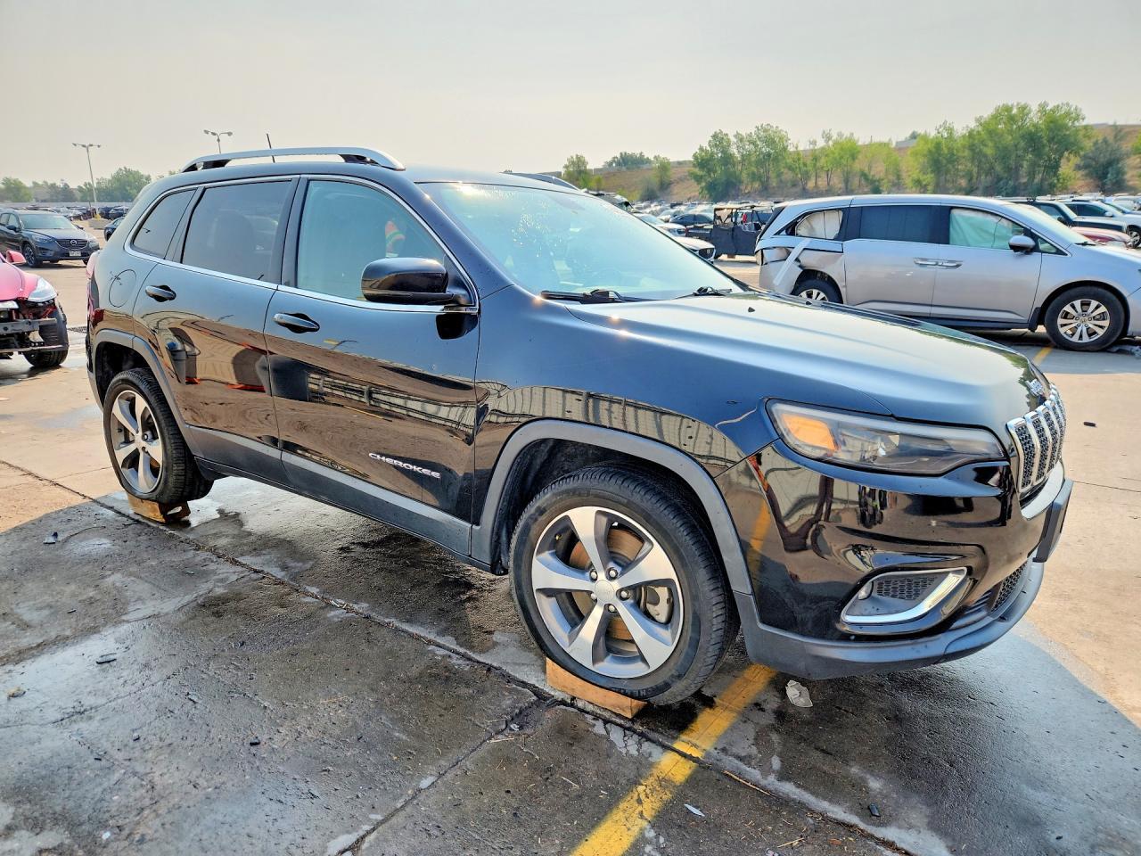 2019 Jeep Cherokee Limited - zdjęcie 4