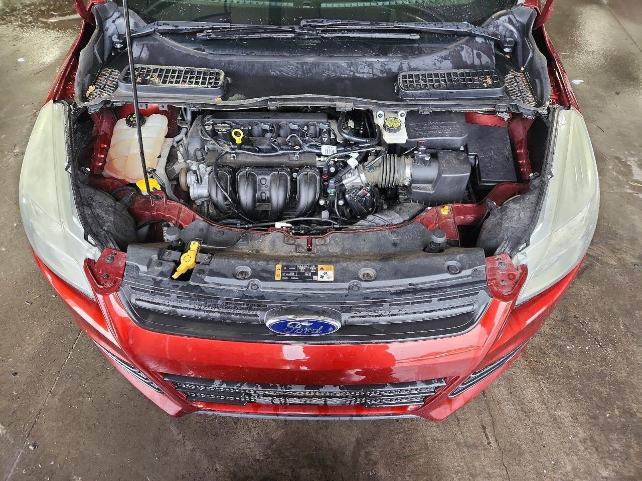 2014 Ford Escape S - zdjęcie 11