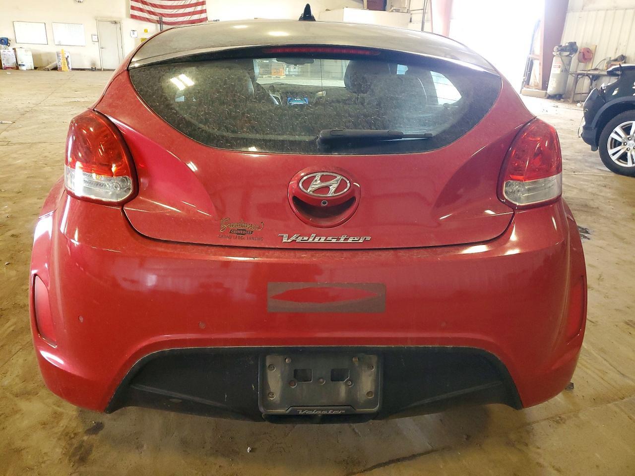 2013 Hyundai Veloster Base - zdjęcie 6