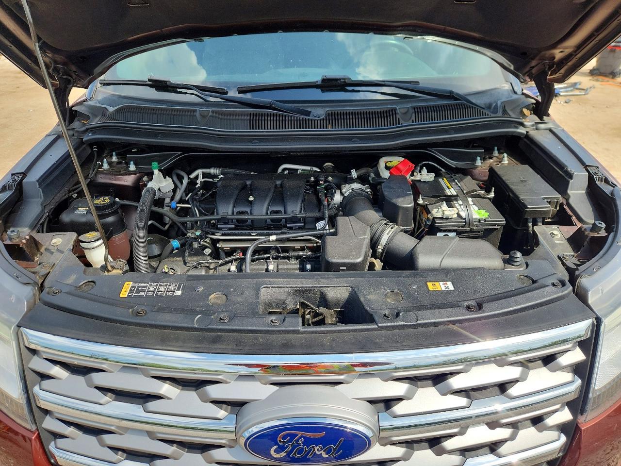 2018 Ford Explorer Limited - zdjęcie 11