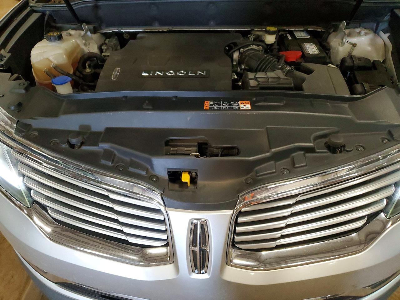 2016 Lincoln Mkx Reserve - zdjęcie 11
