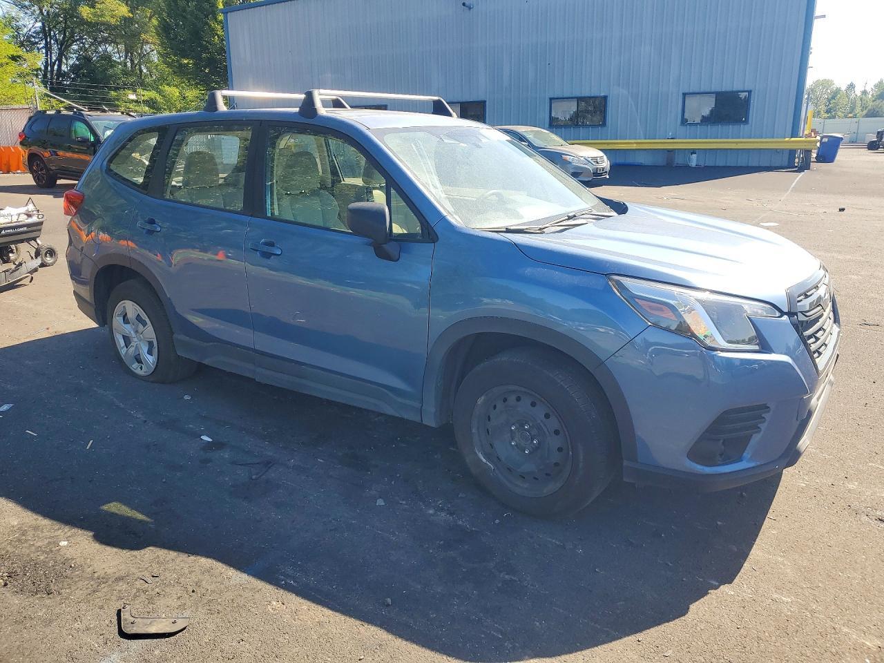 2023 Subaru Forester - zdjęcie 4