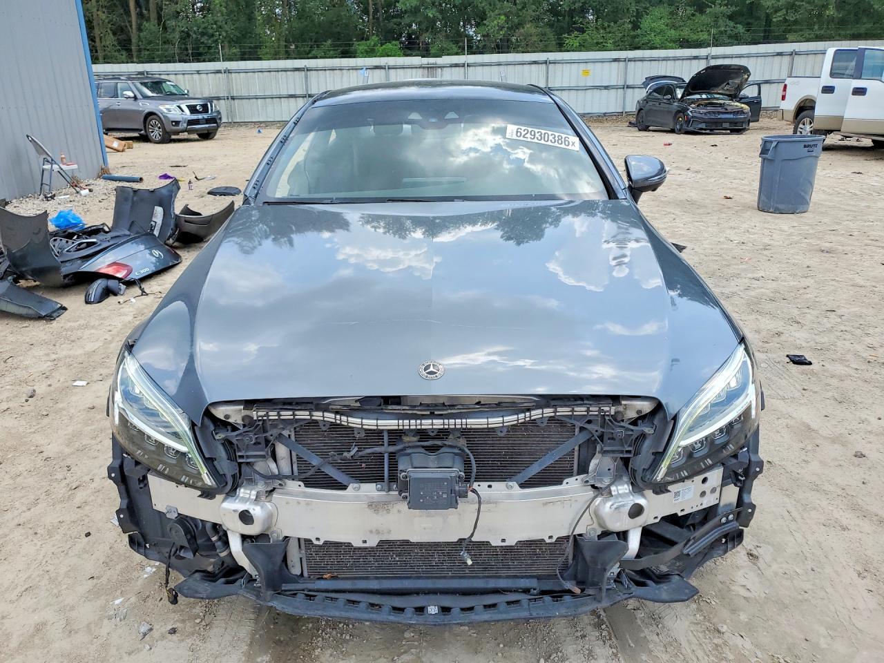 2021 Mercedes-Benz C 300 - zdjęcie 5