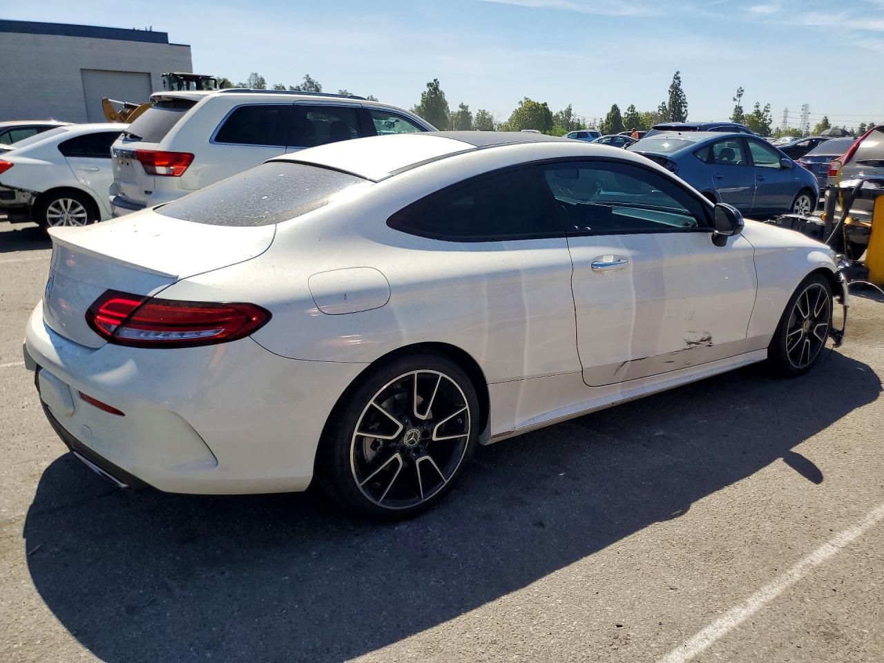 2019 Mercedes-Benz C 300 - zdjęcie 3