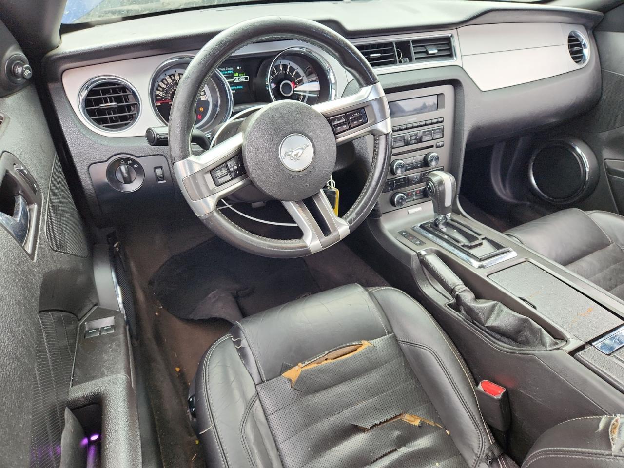 2013 Ford Mustang - zdjęcie 8