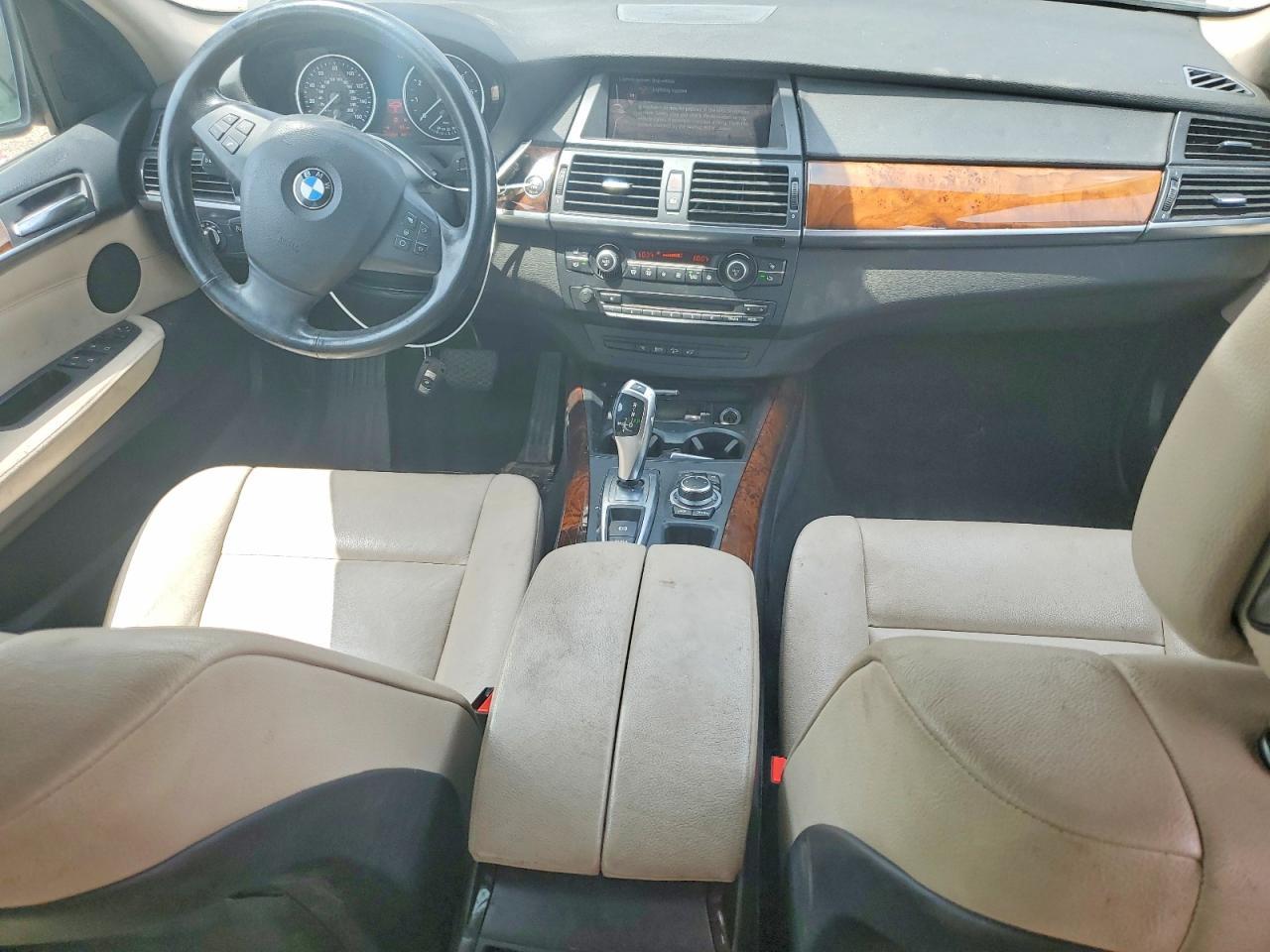 2013 BMW X5 xDrive35I - zdjęcie 8