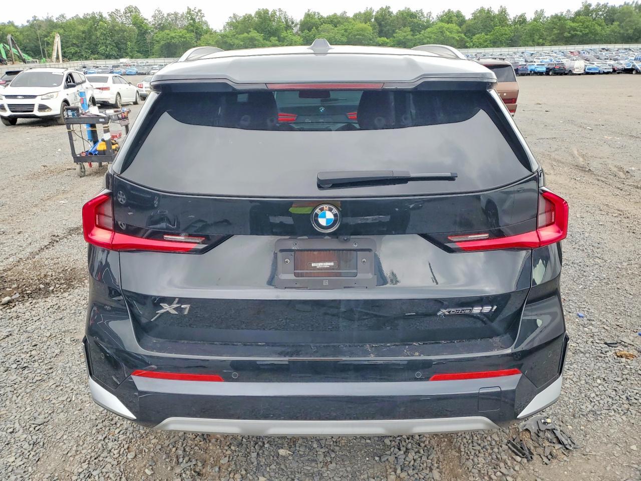2023 BMW X1 xDrive28I - zdjęcie 6