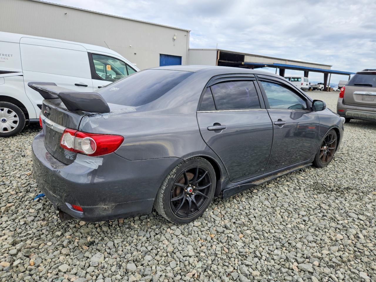 2013 Toyota Corolla Le - zdjęcie 3