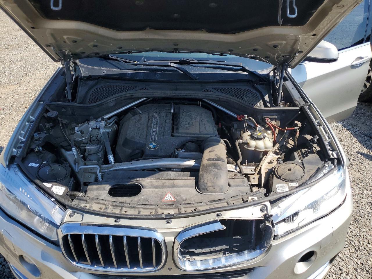 2016 BMW X5 xDrive35I - zdjęcie 12