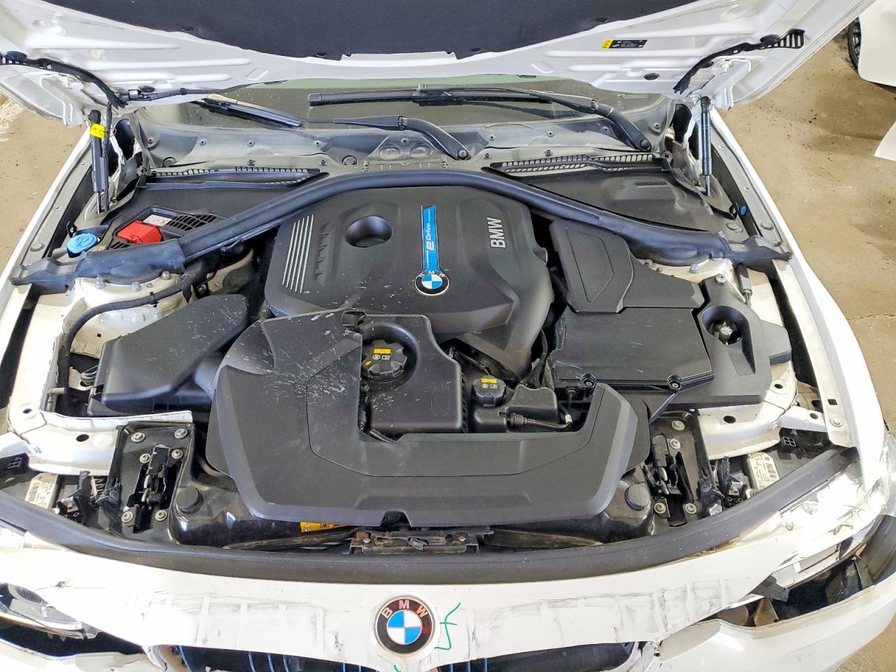 2018 BMW 330E - zdjęcie 11
