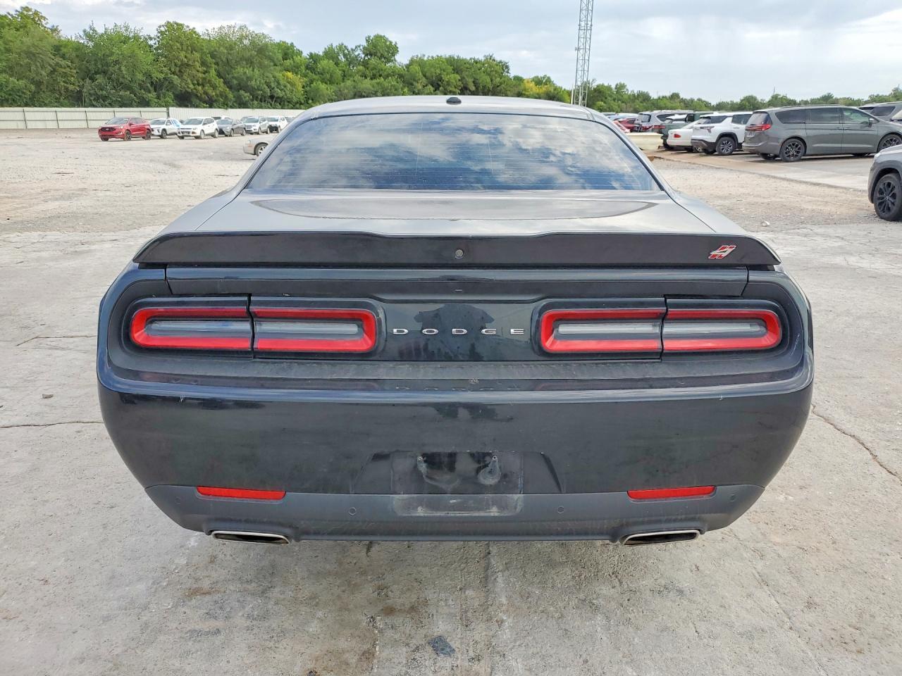 2022 Dodge Challenger Gt - zdjęcie 6
