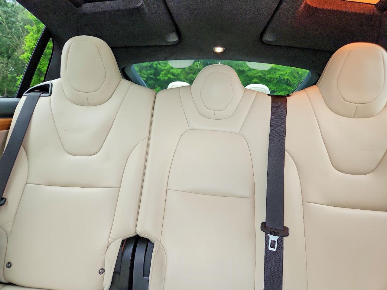 2019 Tesla Model X - zdjęcie 10
