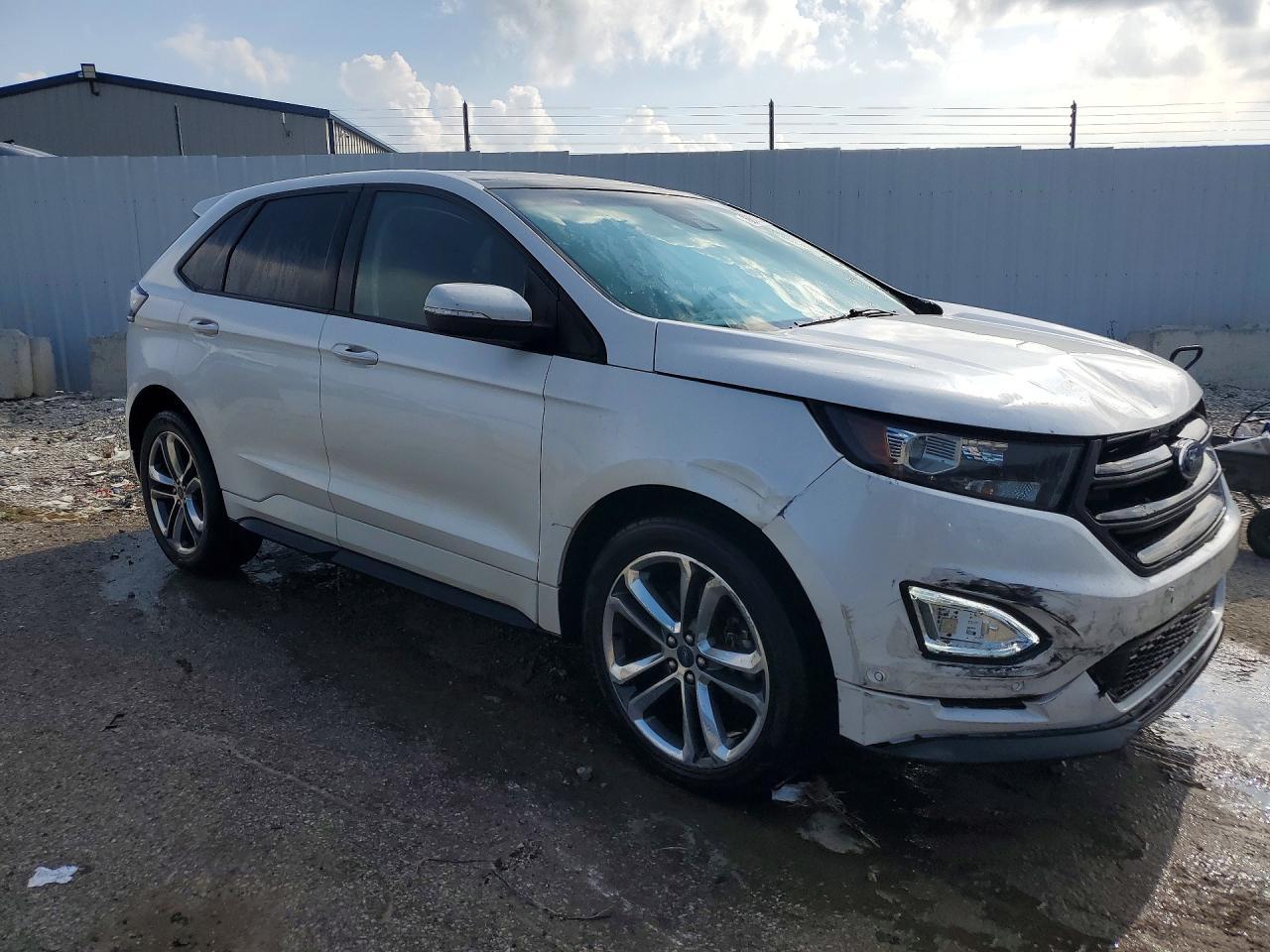 2015 Ford Edge Sport - zdjęcie 4