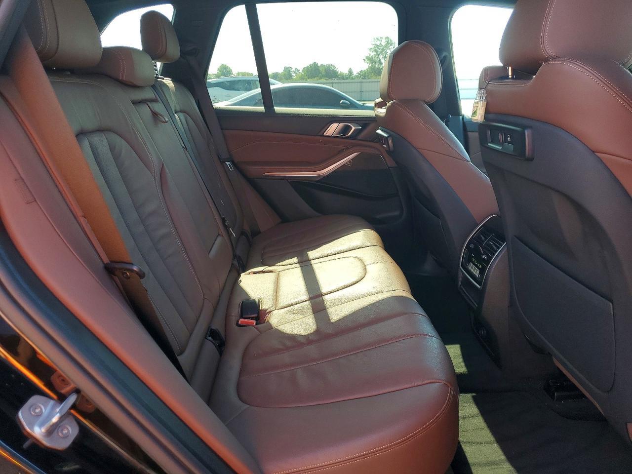 2019 BMW X5 xDrive40I - zdjęcie 11