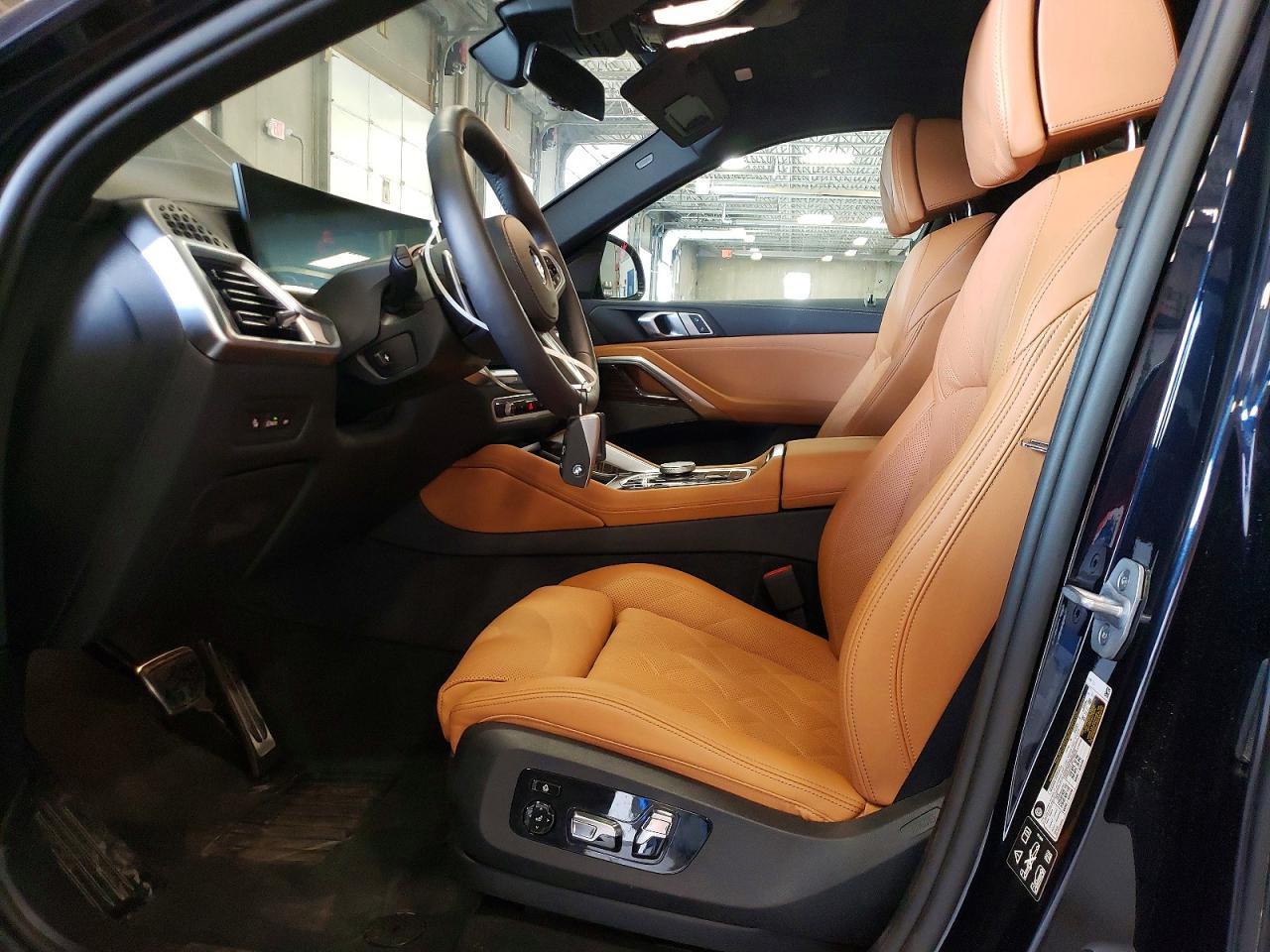 2027 BMW X6 xDrive40I - zdjęcie 7