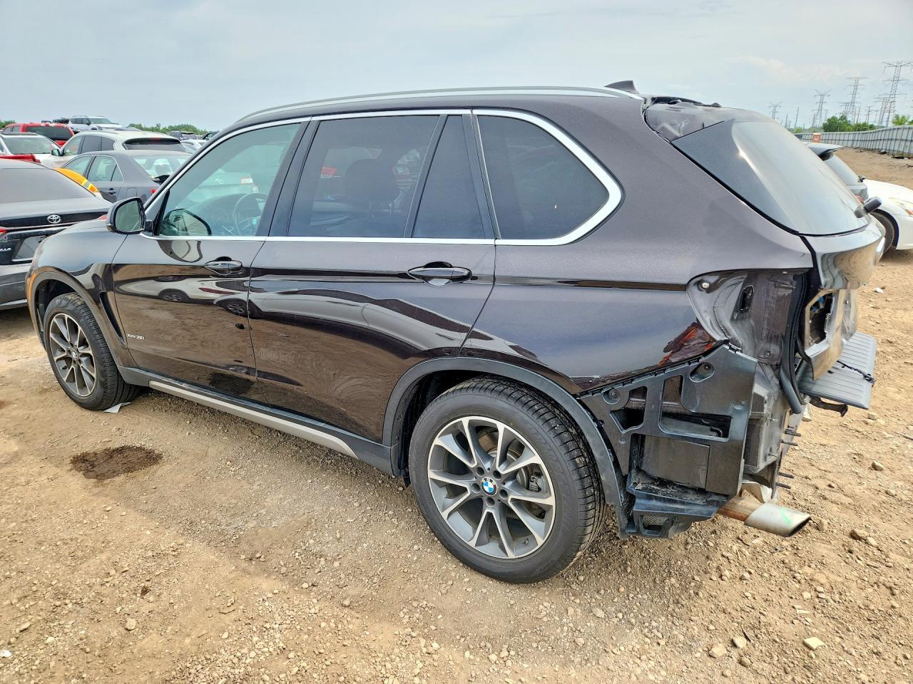 2017 BMW X5 xDrive35I - zdjęcie 2