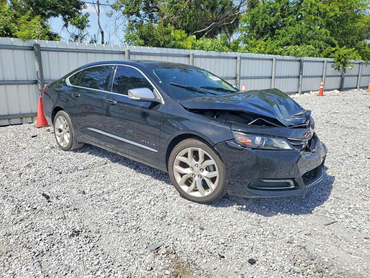 2019 Chevrolet Impala Premier - zdjęcie 4