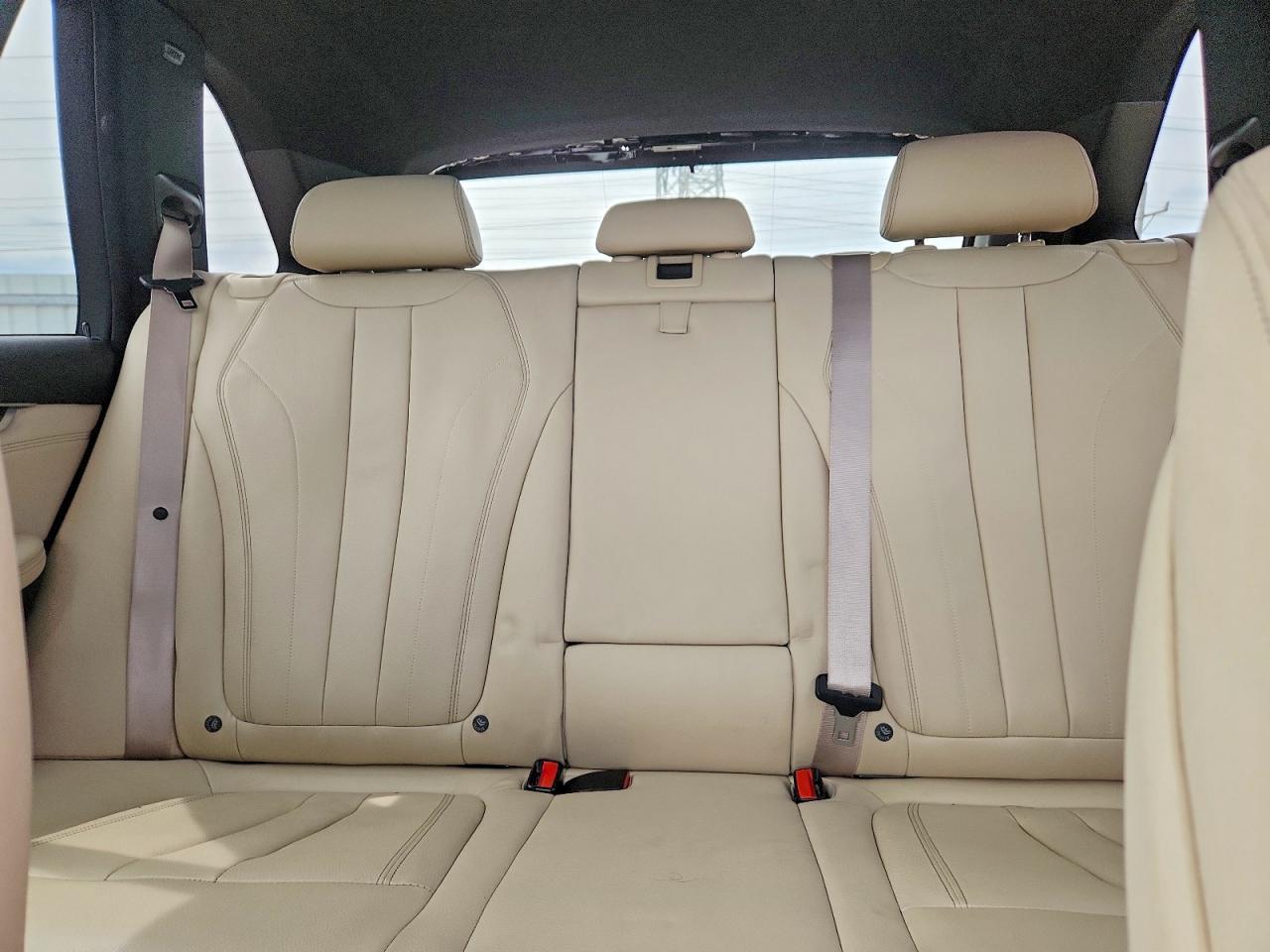 2017 BMW X5 xDrive35I - zdjęcie 10