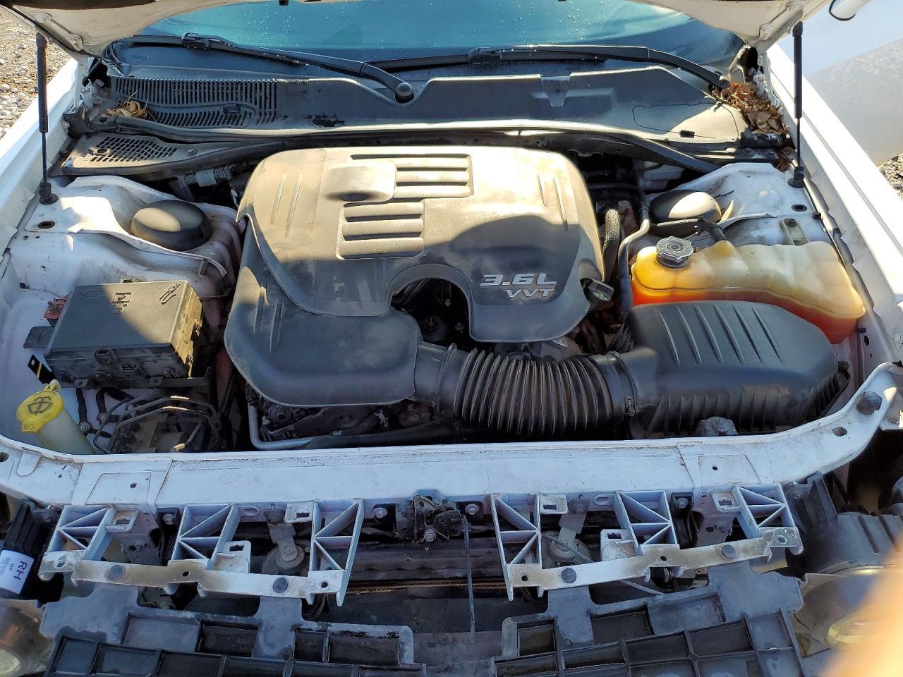2015 Dodge Challenger Sxt - zdjęcie 11