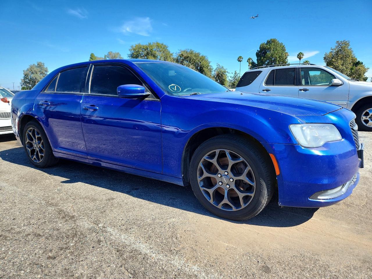 2019 Chrysler 300 S - zdjęcie 4