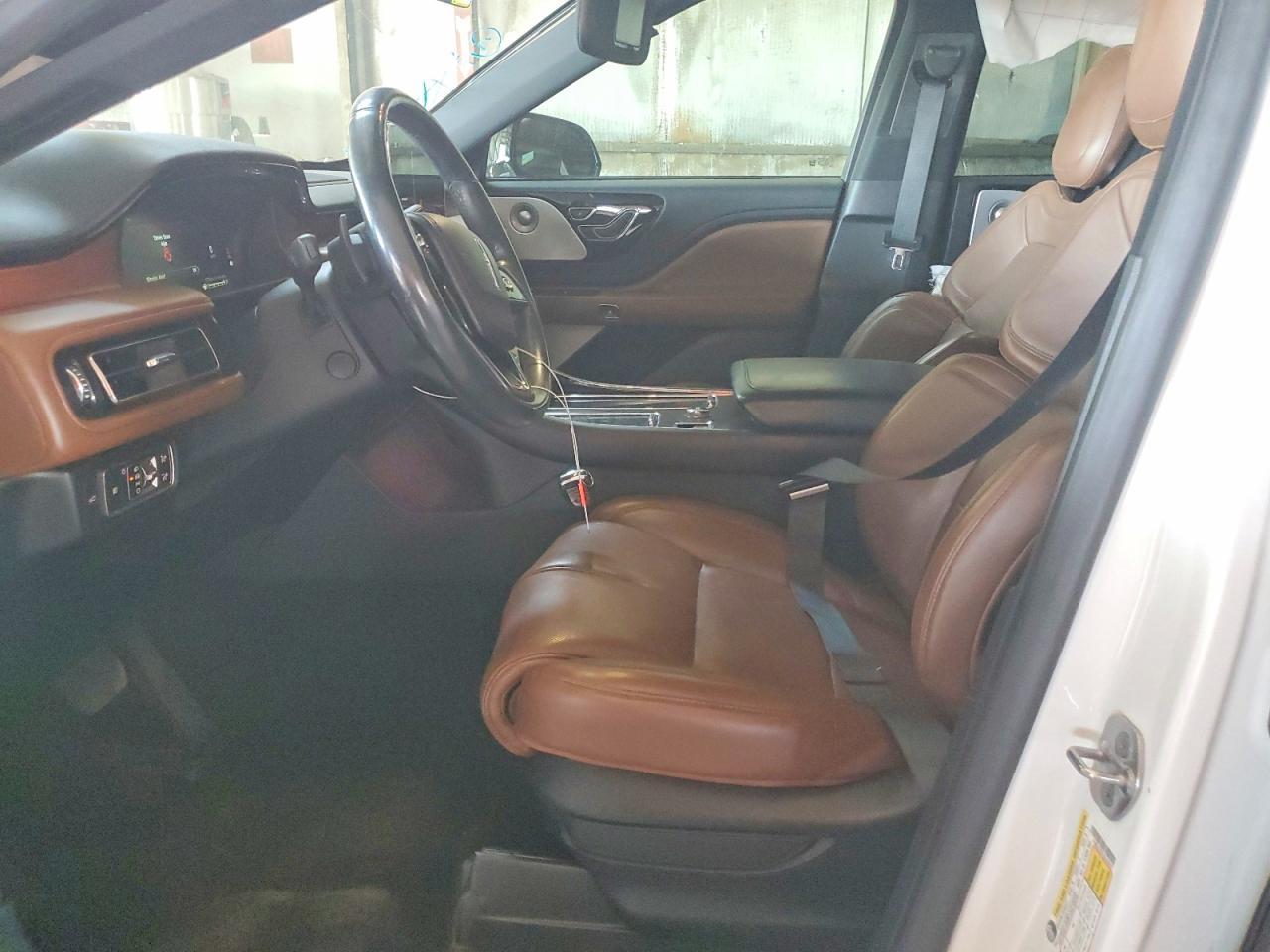 2020 Lincoln Aviator Reserve - zdjęcie 7