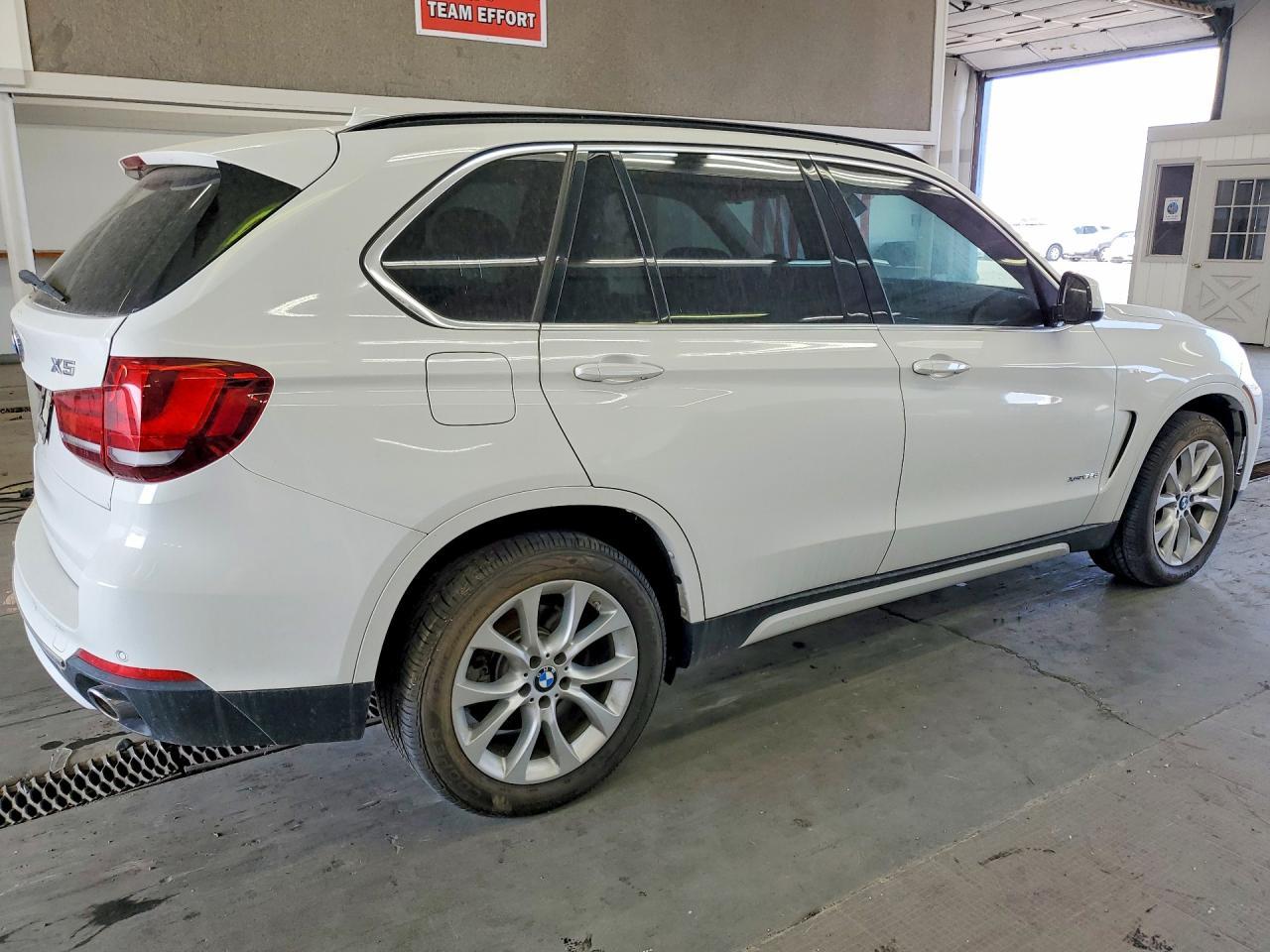 2015 BMW X5 xDrive35D - zdjęcie 3