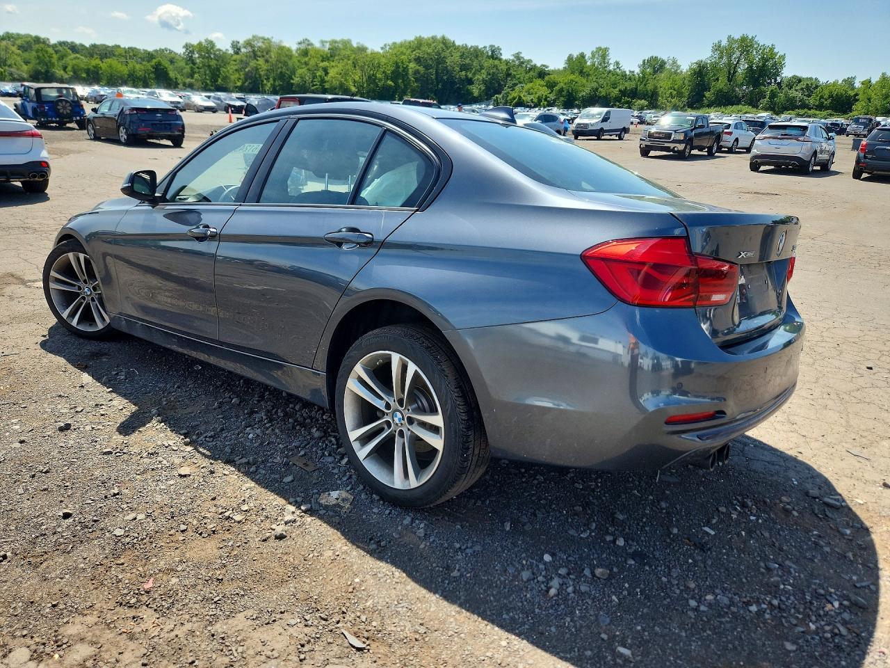 2016 BMW Seria 3 328i - zdjęcie 2