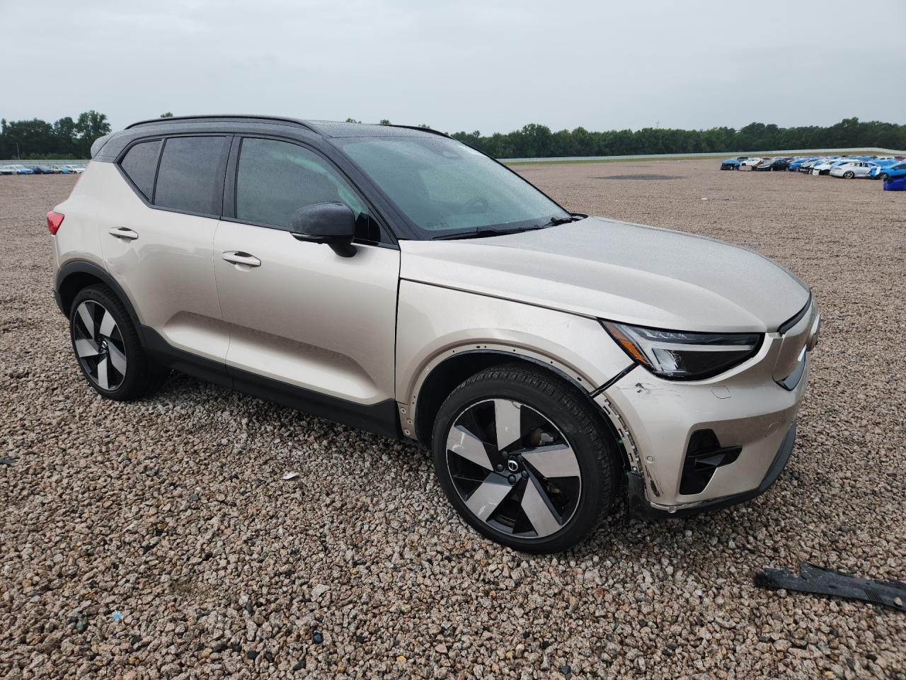 2023 Volvo Xc40 Recharge Plus - zdjęcie 4